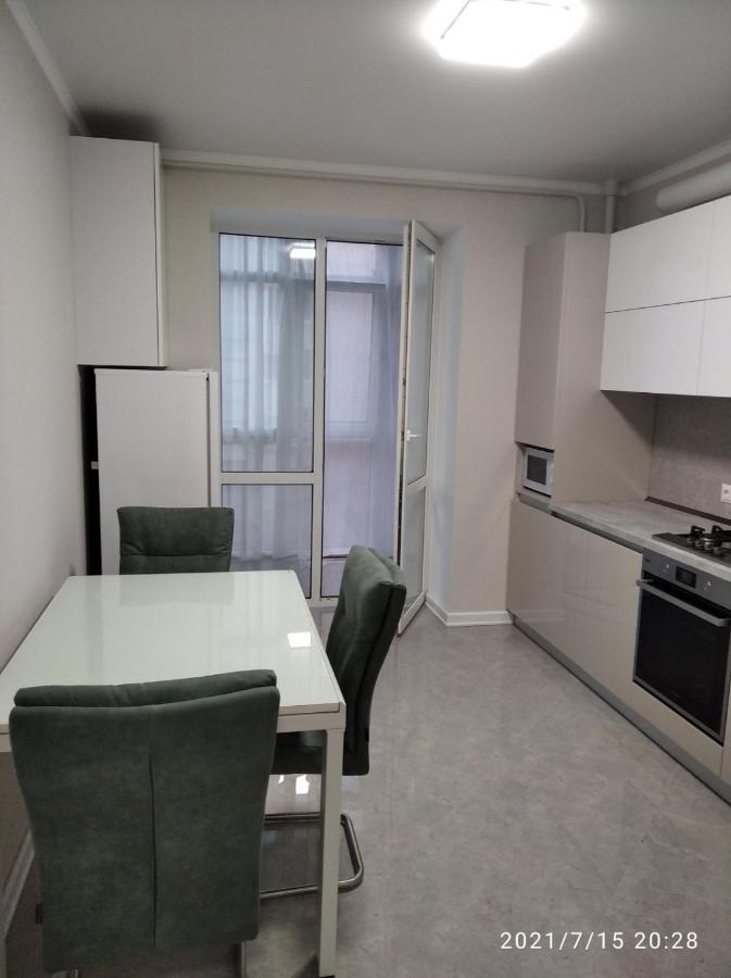 Apartamento Жк Версаль Парк Irpín Exterior foto